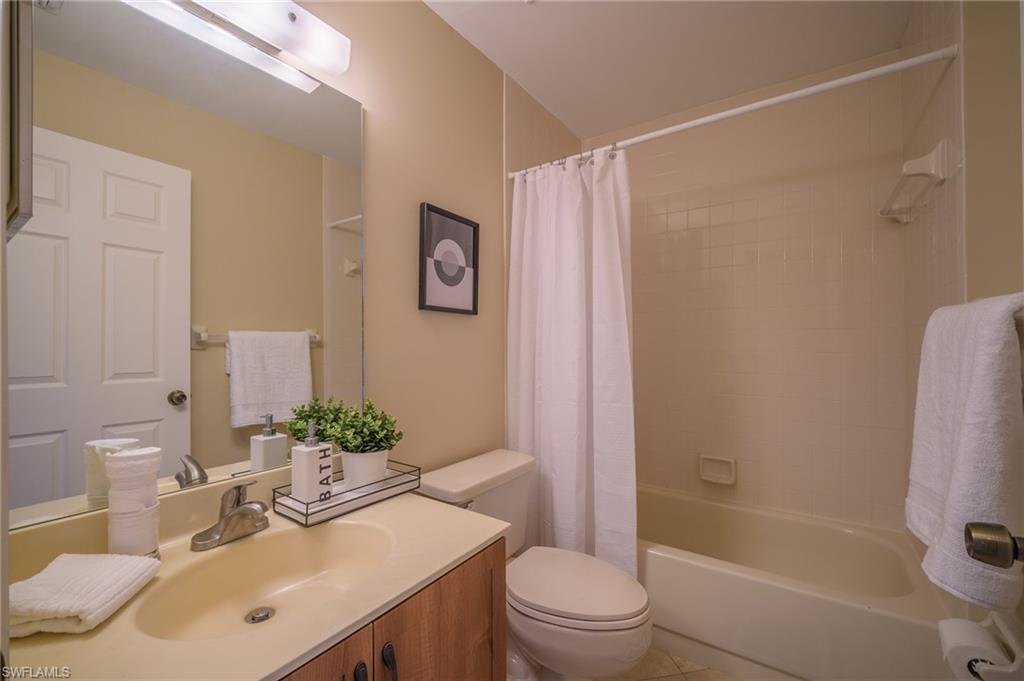 613 Squire CIR # 204