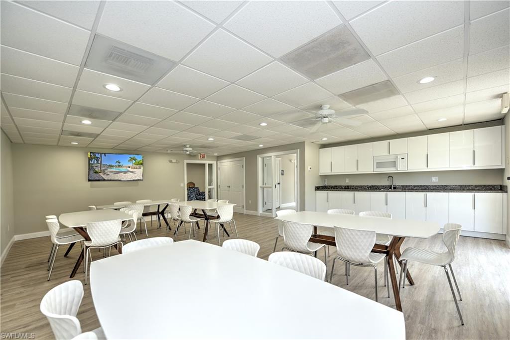 582 Broad AVE S # 582