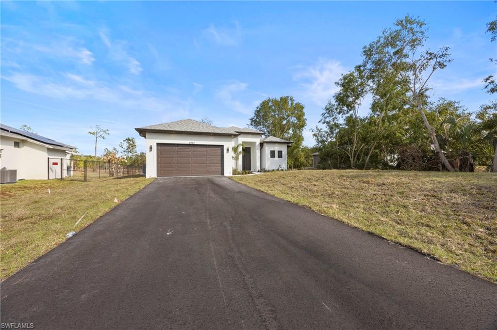 4622 Everglades BLVD N