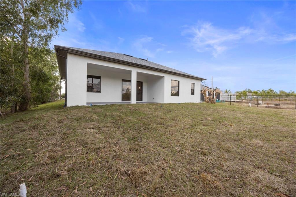 4622 Everglades BLVD N