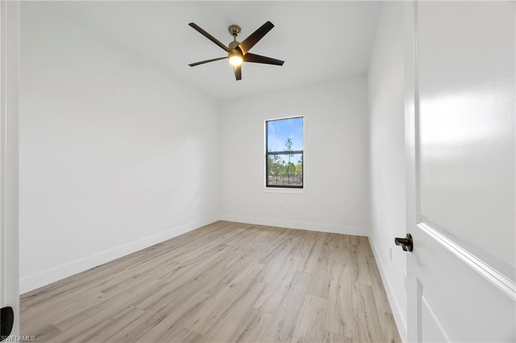 4622 Everglades BLVD N