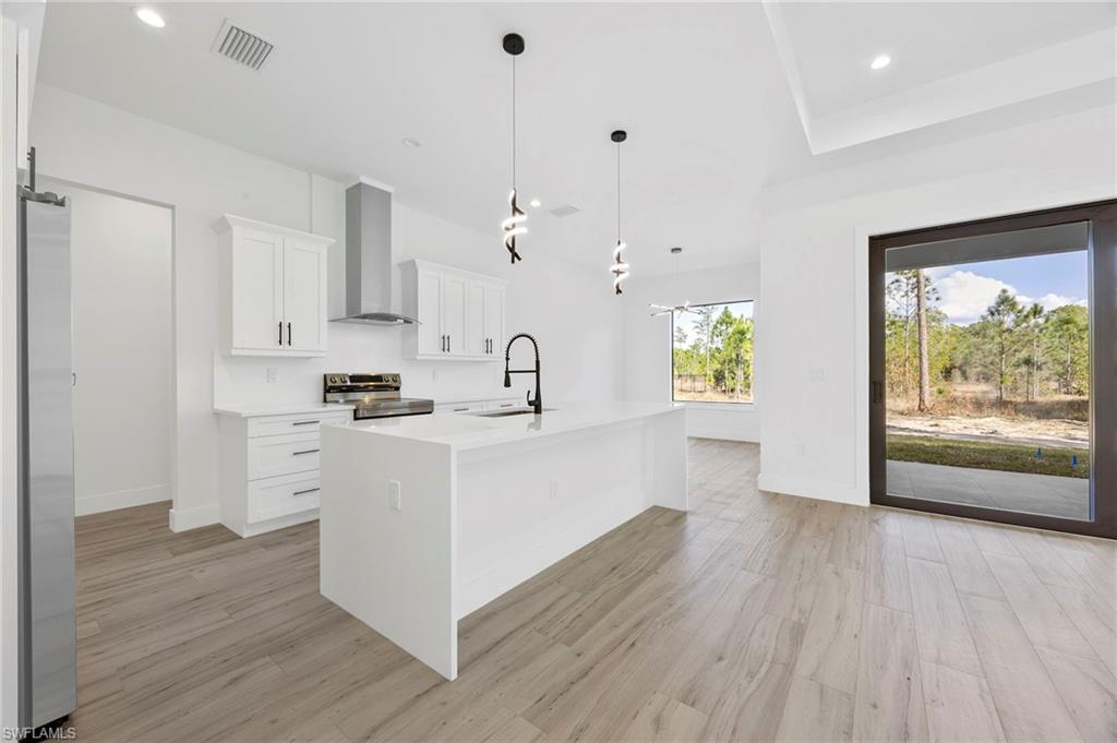 4622 Everglades BLVD N