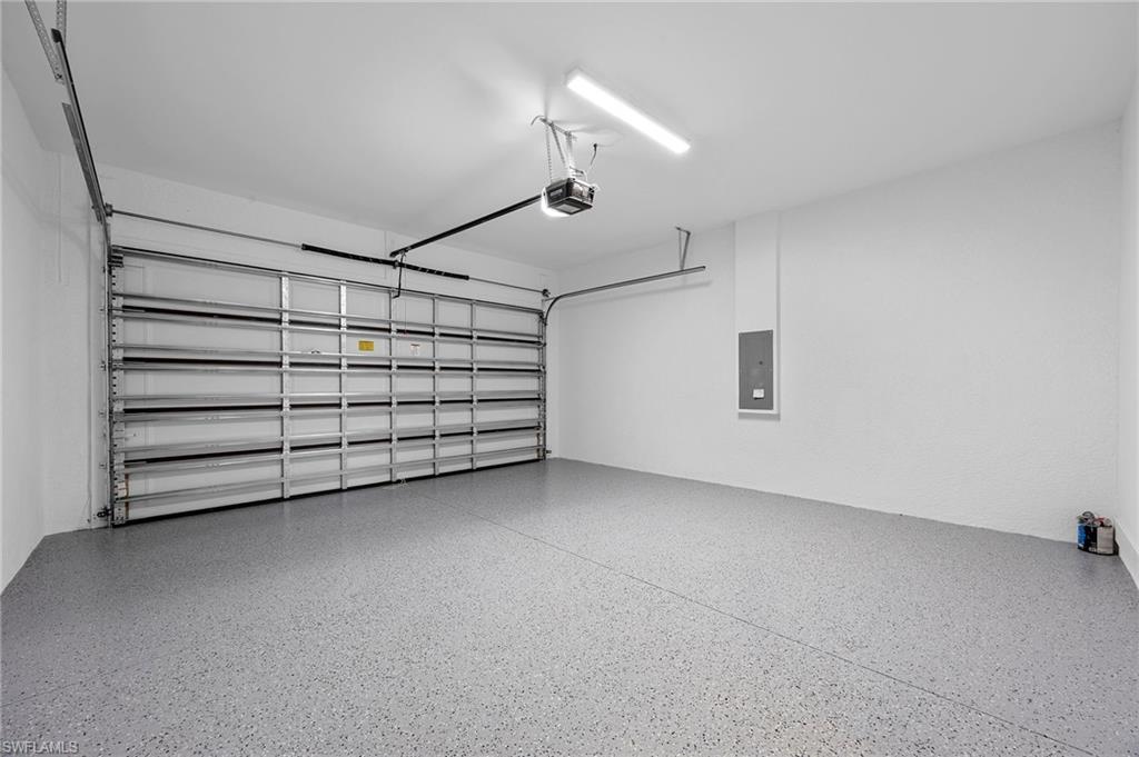 4622 Everglades BLVD N