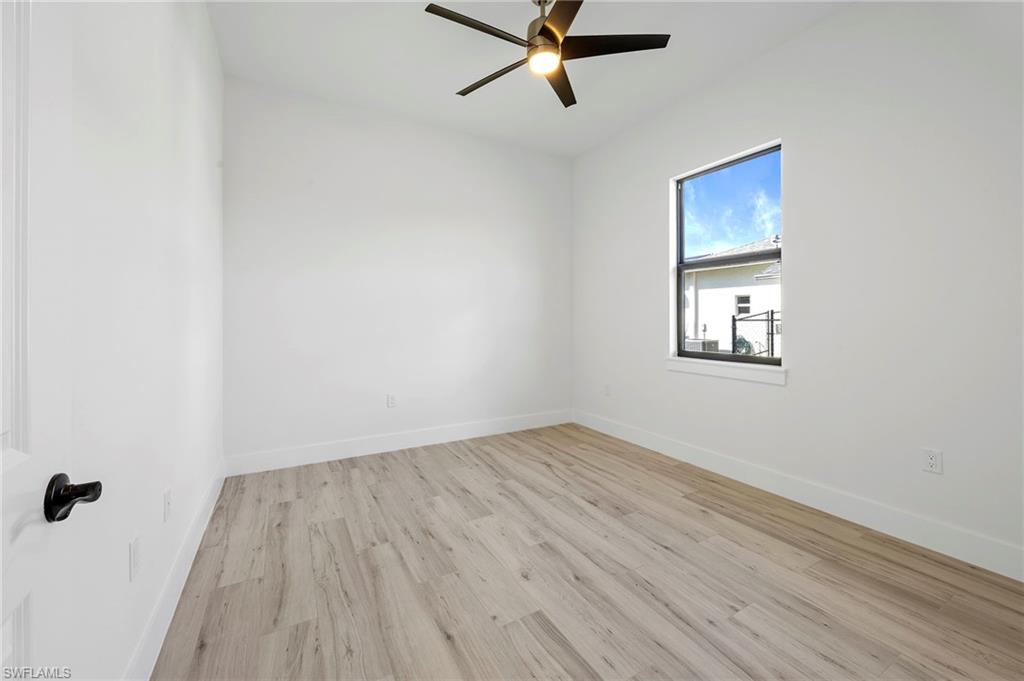 4622 Everglades BLVD N