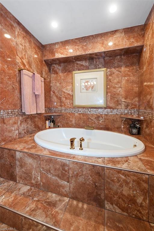 498 Broad AVE S # H498