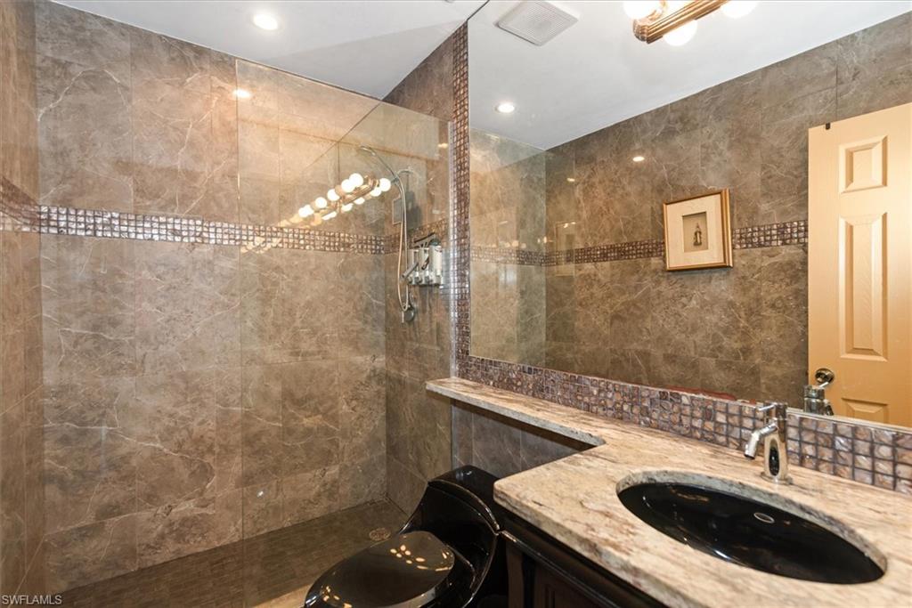 498 Broad AVE S # H498