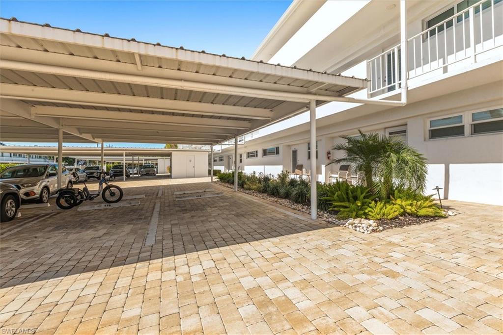 498 Broad AVE S # H498