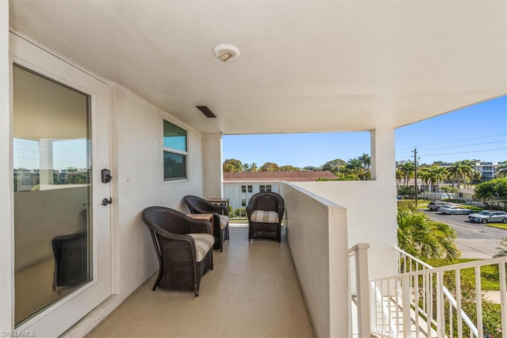 498 Broad AVE S # H498