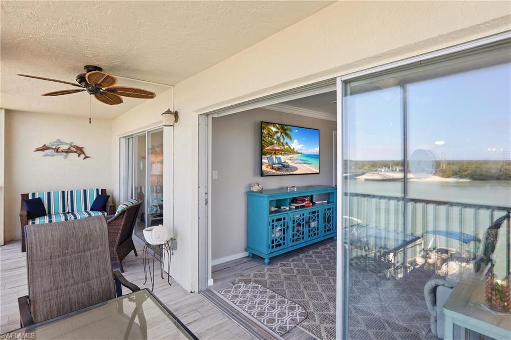 25901 Hickory BLVD # 302