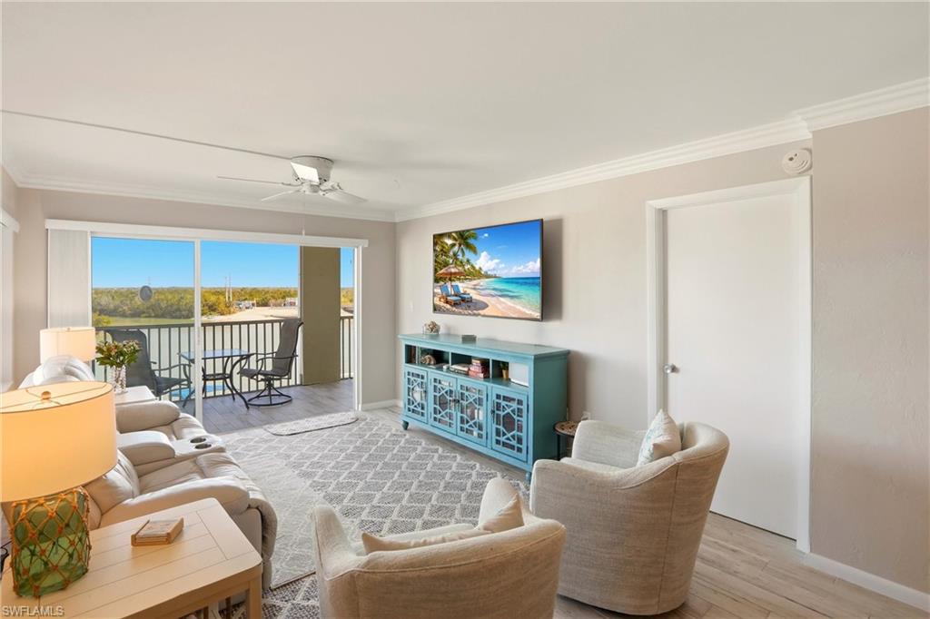 25901 Hickory BLVD # 302