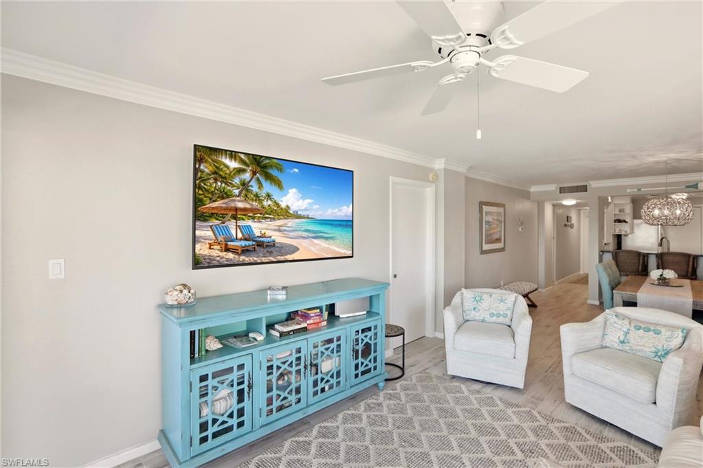 25901 Hickory BLVD # 302