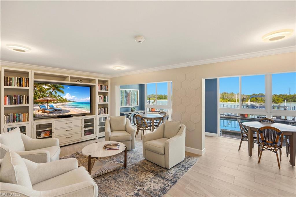 25901 Hickory BLVD # 302