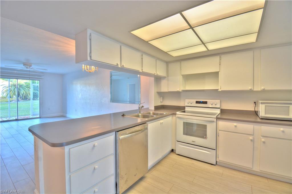 2330 Naples Trace CIR Unit: 9-903