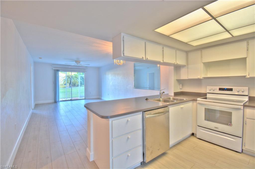 2330 Naples Trace CIR Unit: 9-903