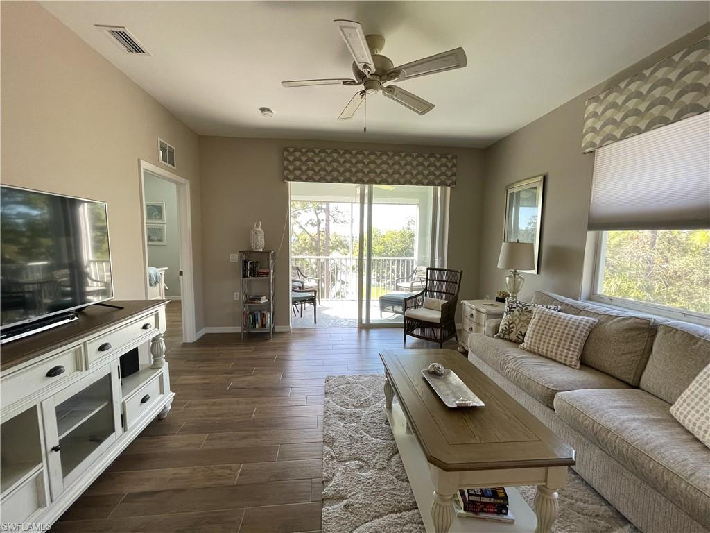 4010 Loblolly Bay DR # 9