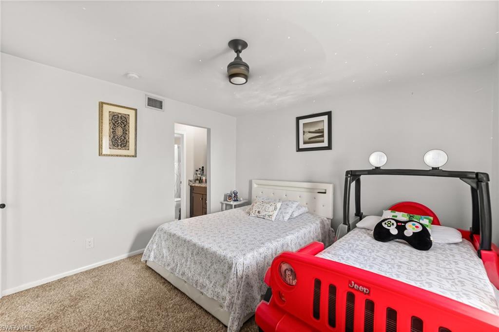 1358 Derbyshire CT # F102