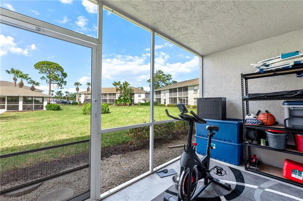 1358 Derbyshire CT # F102