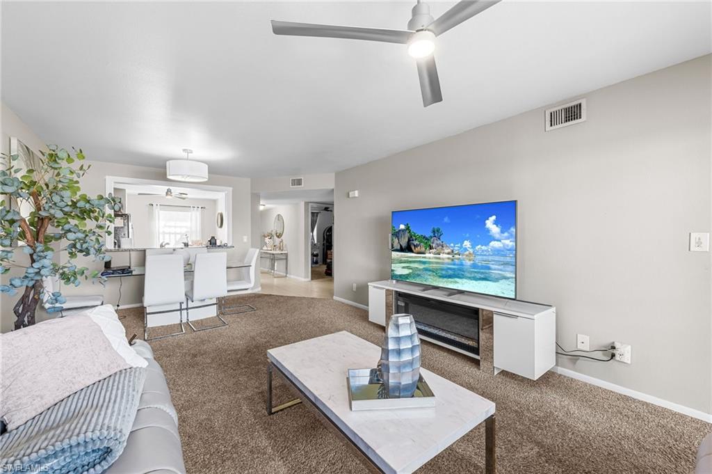 1358 Derbyshire CT # F102