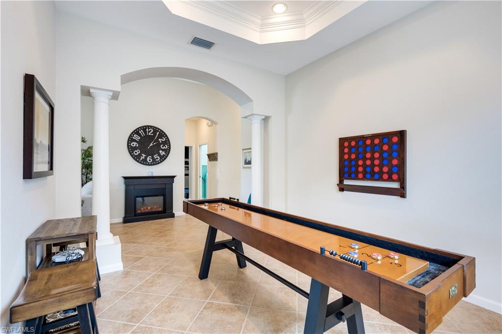 10260 Cobble Hill RD