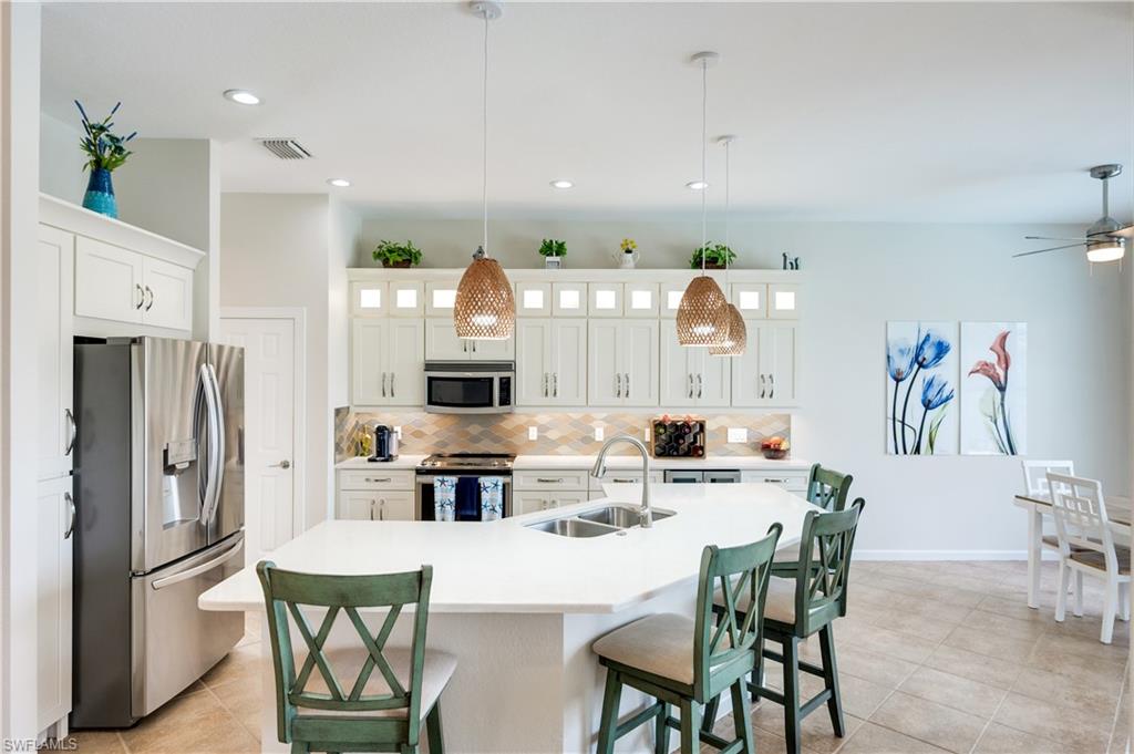 10260 Cobble Hill RD