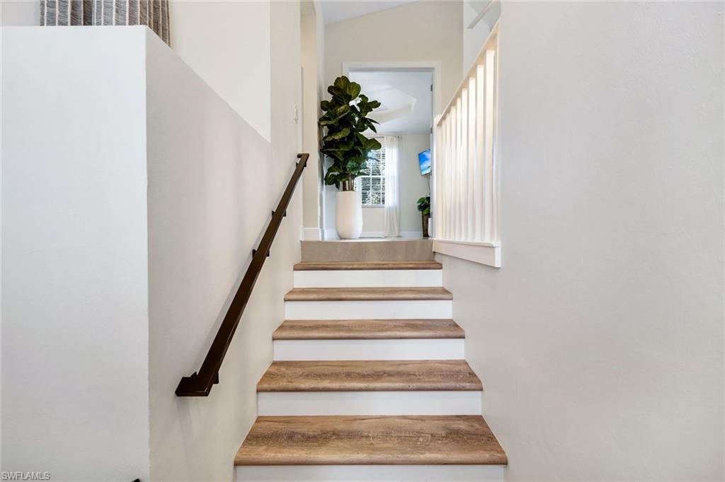 4520 Riverwatch DR # 201