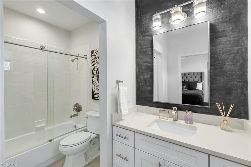 4520 Riverwatch DR # 201