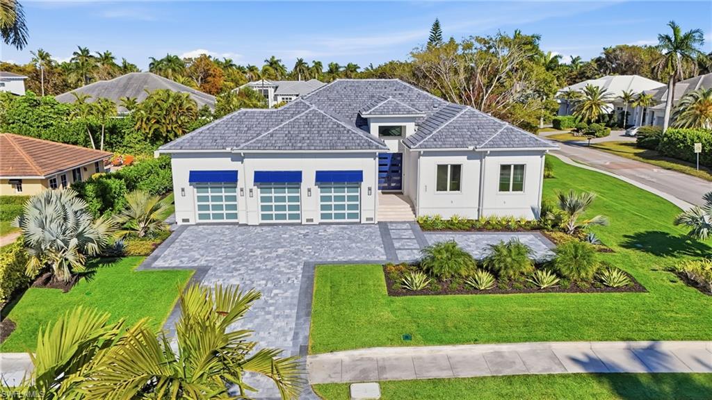 623 Park Shore DR