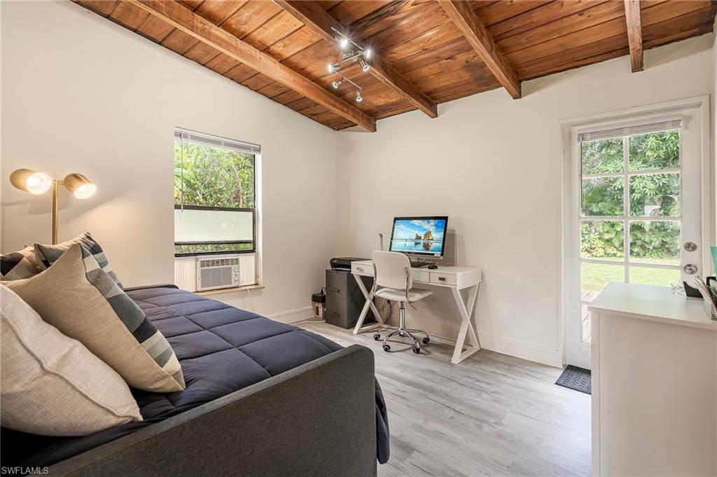 1139 Frank Whiteman BLVD