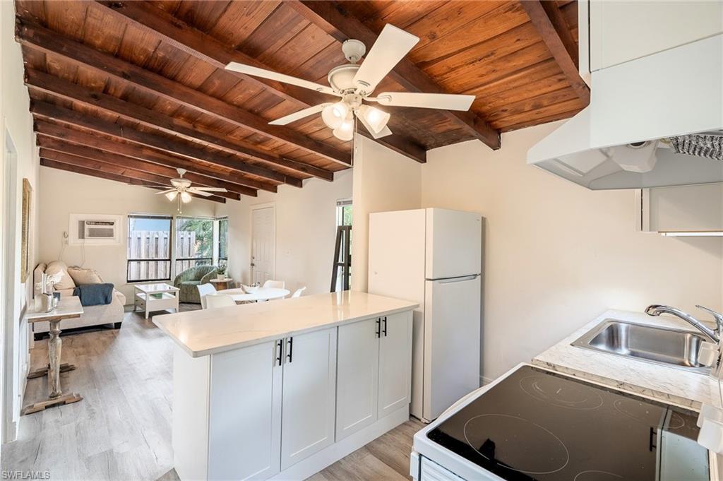 1139 Frank Whiteman BLVD