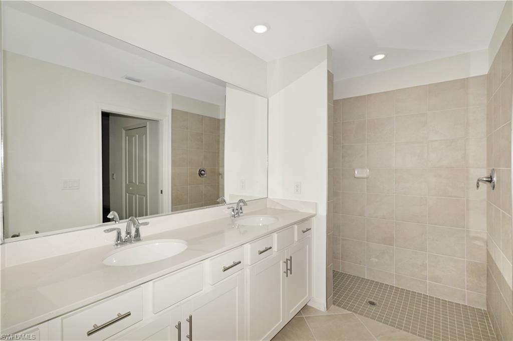 5422 Double Eagle CIR # 2414