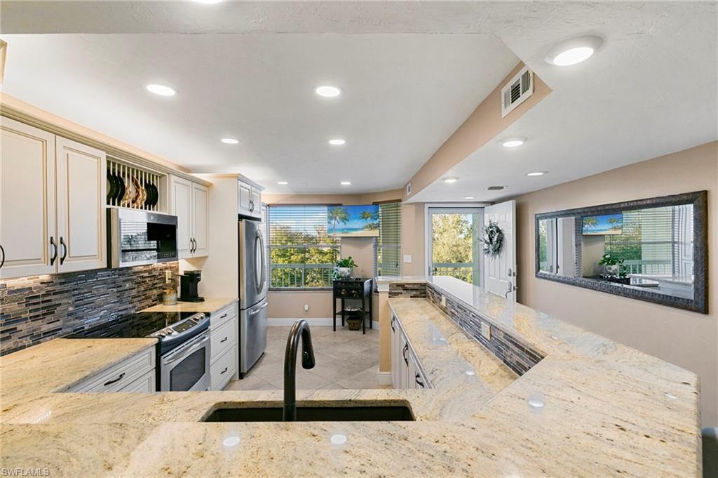 380 Horse Creek DR # 403