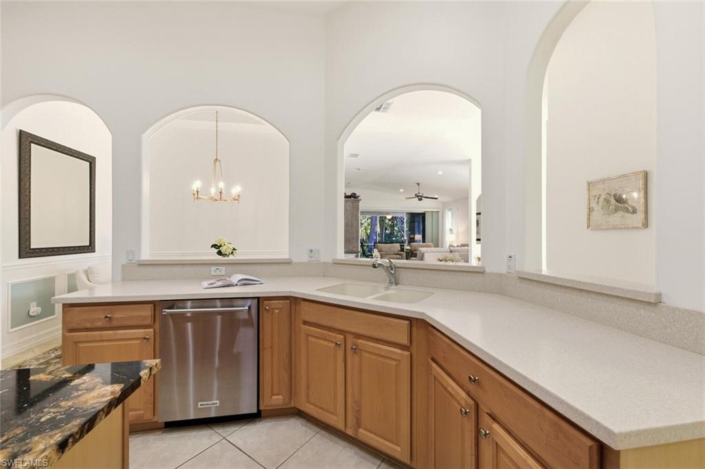 1822 Tarpon Bay DR S # 92