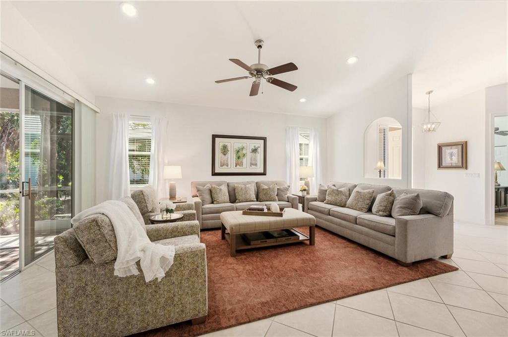 1822 Tarpon Bay DR S # 92