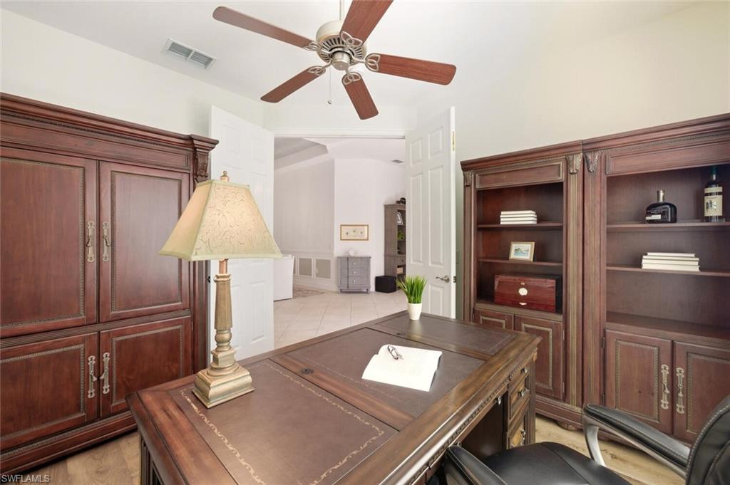 1822 Tarpon Bay DR S # 92