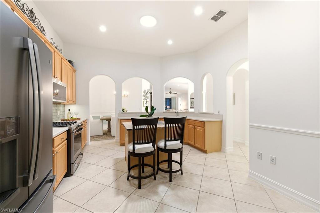 1822 Tarpon Bay DR S # 92