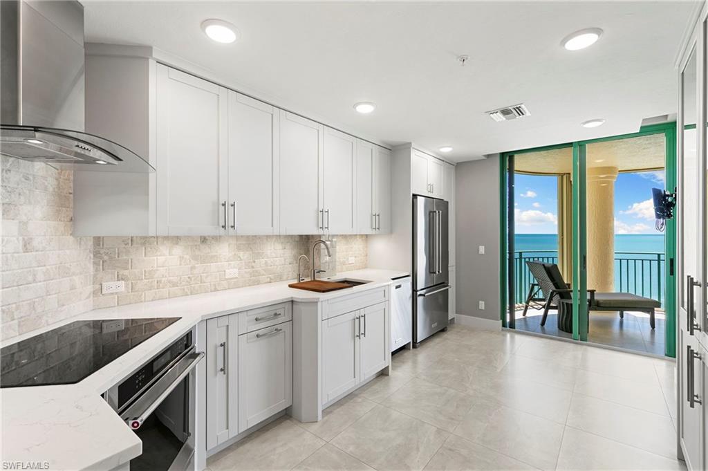 980 Cape Marco DR # 1102