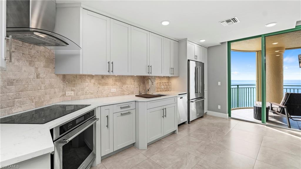 980 Cape Marco DR # 1102