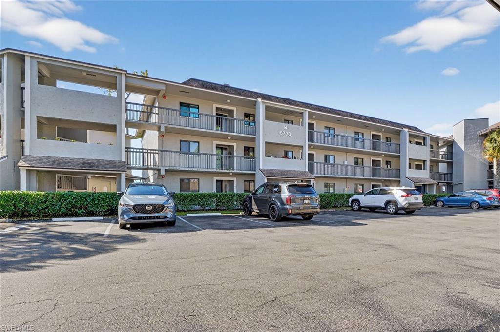 5773 Gage LN # 101 Unit: B-101