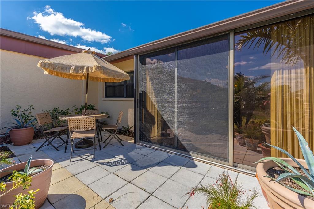 2048 Pine Isle LN # 2048