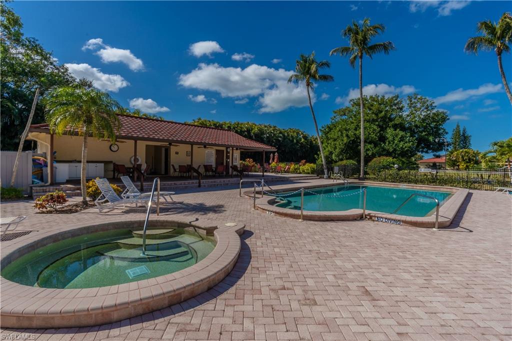 2048 Pine Isle LN # 2048