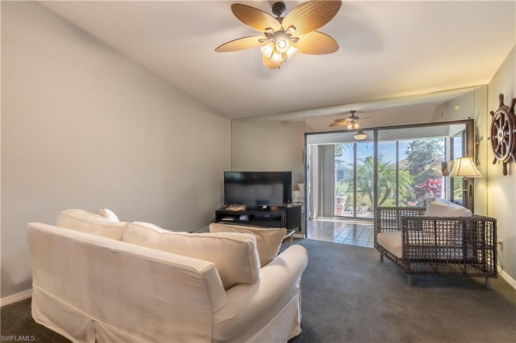 2048 Pine Isle LN # 2048