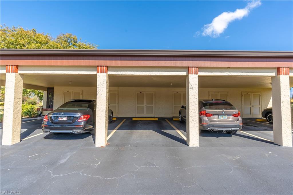 2048 Pine Isle LN # 2048