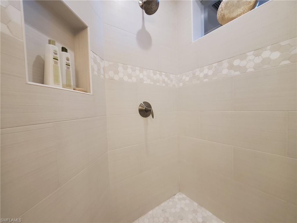 945 Eastham WAY # 203 Unit: H-203