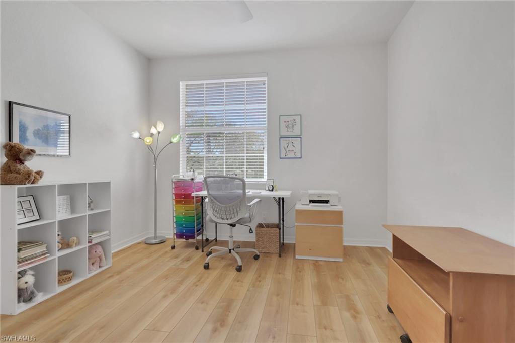 605 Lalique CIR # 805