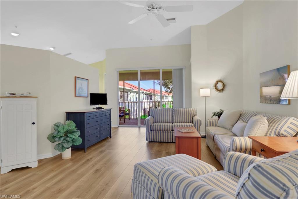 605 Lalique CIR # 805