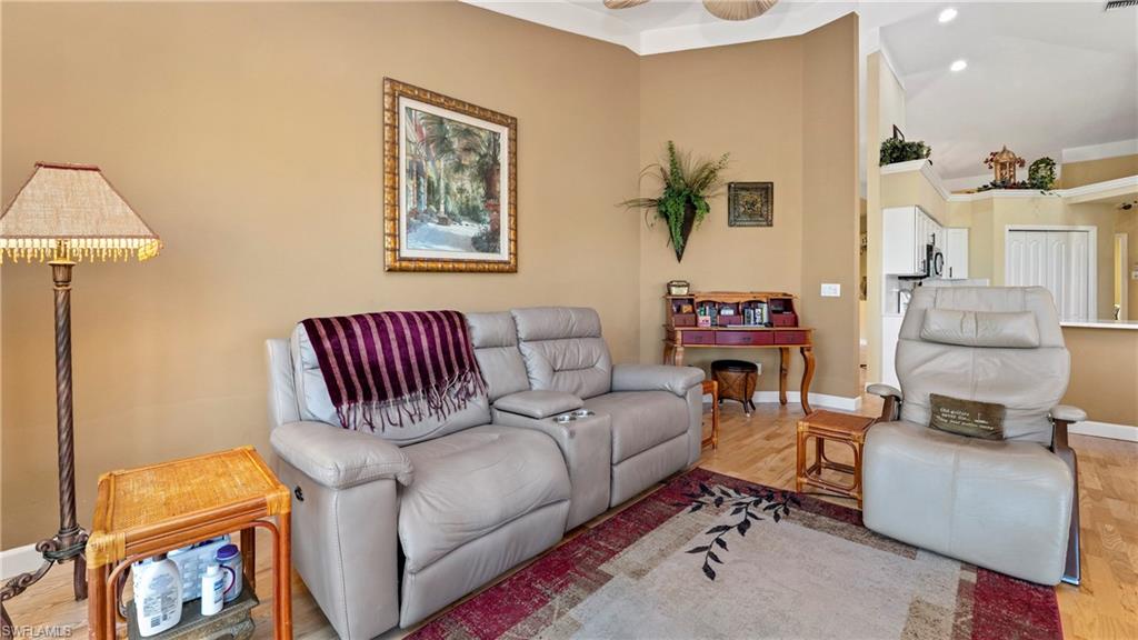 2237 Heritage Greens DR