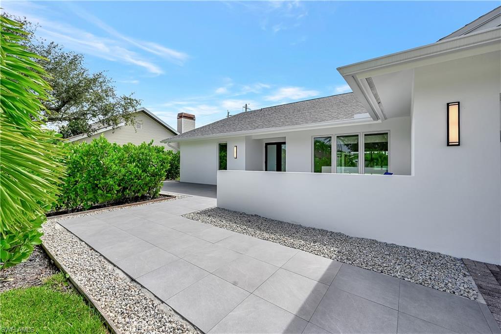 2517 Kings Lake BLVD