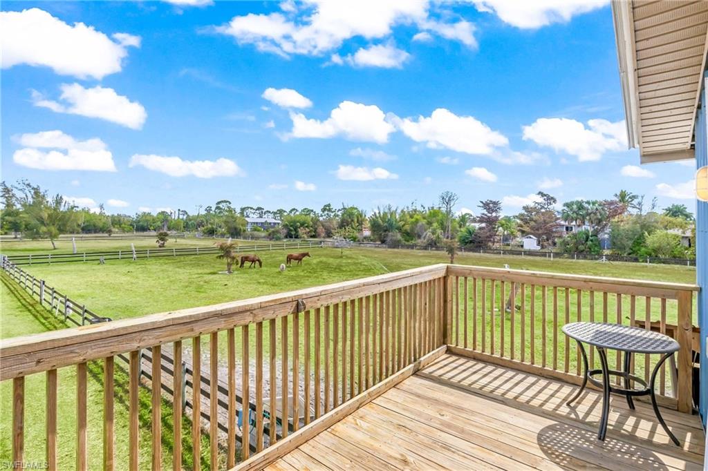 6050 Stringfellow RD