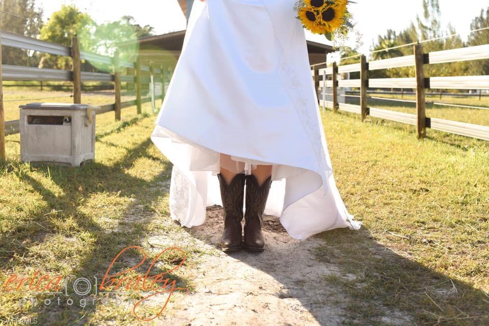 6050 Stringfellow RD