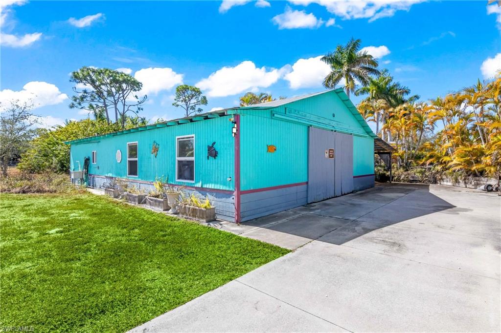 6050 Stringfellow RD